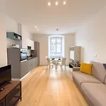 Apartment Imbriani 4c Tirabora Short Rent *