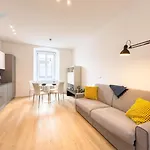 Imbriani 4c Tirabora Short Rent *