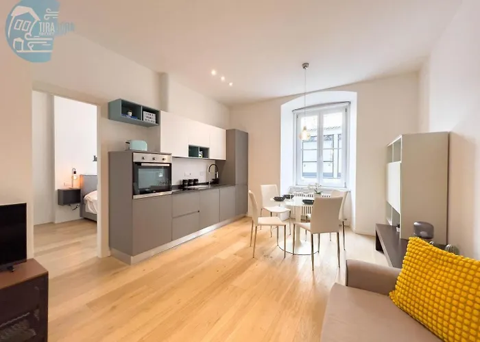 Apartament Imbriani 4c Tirabora Short Rent Triest