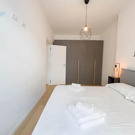 Imbriani 4c Tirabora Short Rent 的里雅斯特